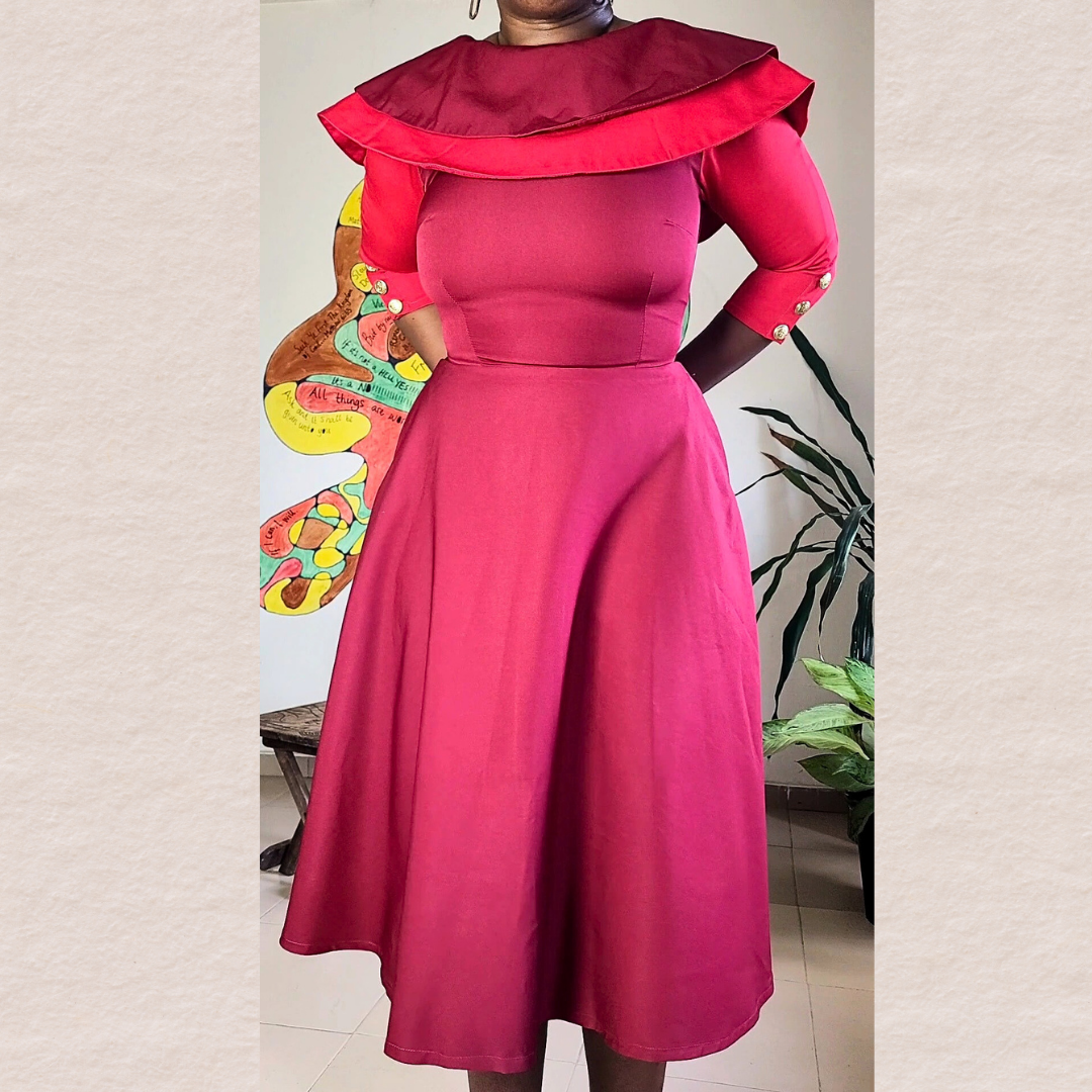 .Tope Cape Dress
